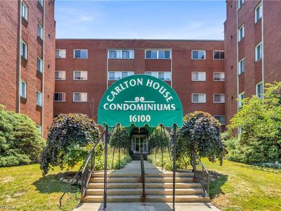 16100 Van Aken Blvd