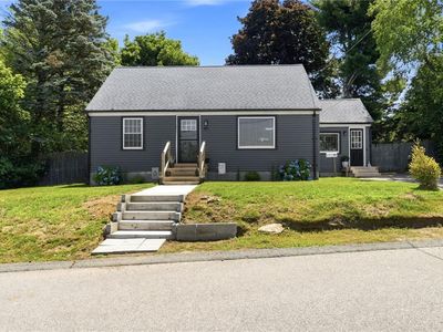 80 Barrett Ave