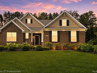 7533 Hardwood Cir