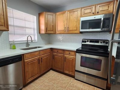 9471 Evergreen Pl UNIT 205