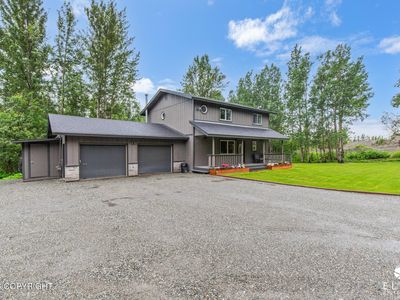 3000 E Elderberry Dr