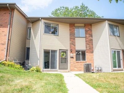 Property at W169N11506 Biscayne DRIVE, Germantown, WI