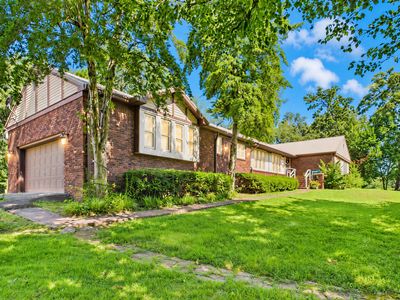 99 Dogwood Dr