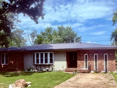 220 S Center Street