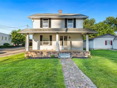 134 Parkland Ave SW