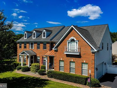 279 Woodrow Ln