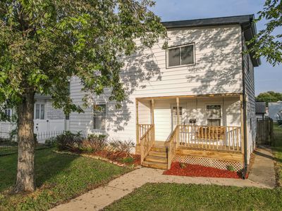 Property at 136 N Oak St, Manteno, IL