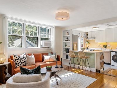 12 Chauncy St APT 4