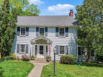304 Creston Ave