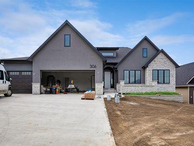 306 Emmett Ct