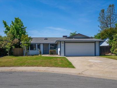 822 Monarch Ct
