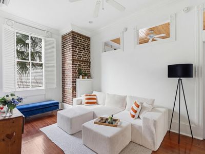 33 Pitt St APT 3