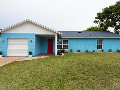 526 Dorset Cir