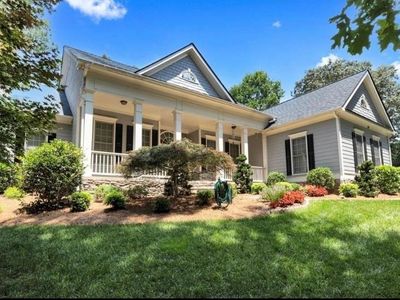 306 Blake Dr