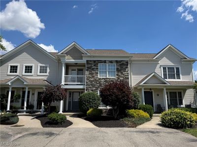 15 Town Square Blvd