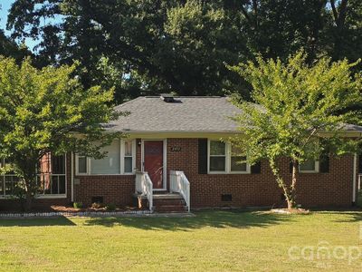 2493 Oakwood Cir
