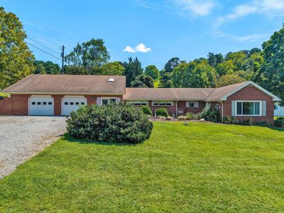 318 Rogers Ln