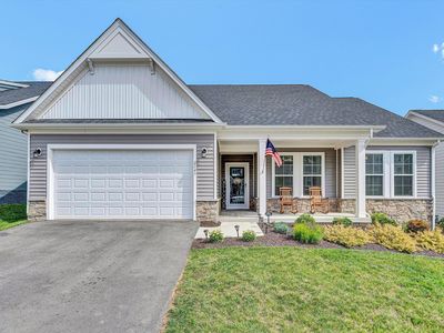 2145 Kings Walk Dr NE