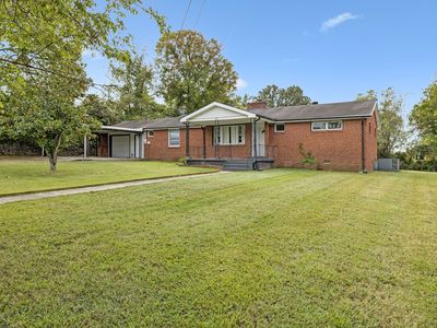 908 Carthage Hwy
