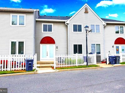 3 Wyndam Pl