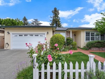 2020 Vista Lane