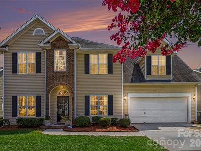1826 Conifer Cres