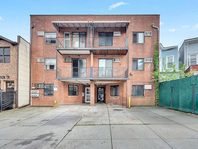 11-46 Welling Ct #6UNITS