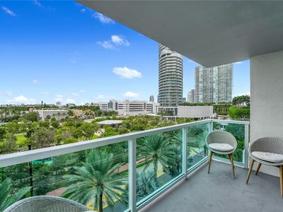 650 West Ave APT 704