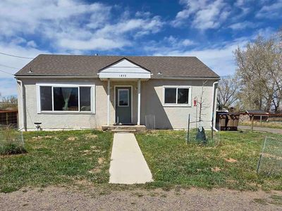 1873 Van Buren St