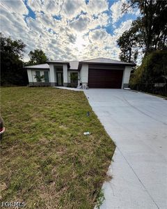 490 Christopher Ct