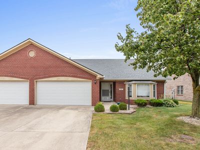 225 Waterford Ct