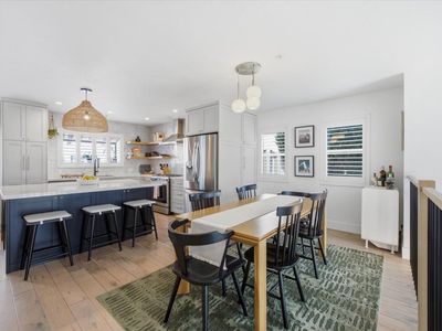 1373 E Grand Ave Unit E