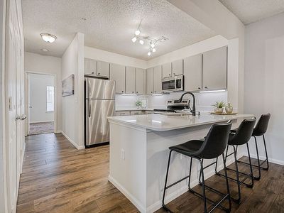 2200 Classen Blvd APT 7121