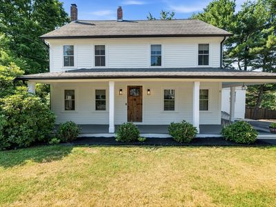 11 Crescent St