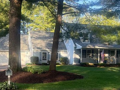 11 Pine Valley Dr