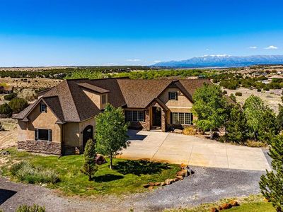 5672 Saint Charles River Dr