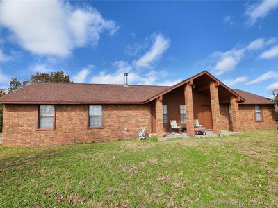 5747 E 620th Rd