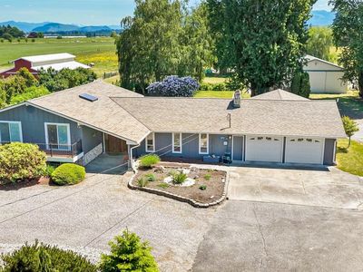 14799 Avon Allen Road
