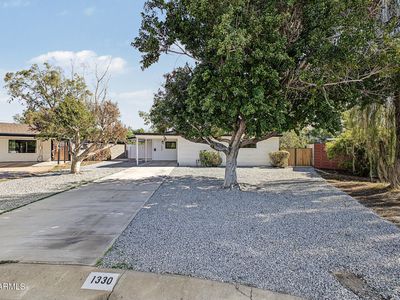 1330 E CATALINA Drive