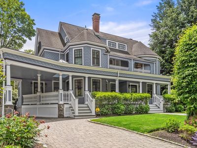 18 Sewall St