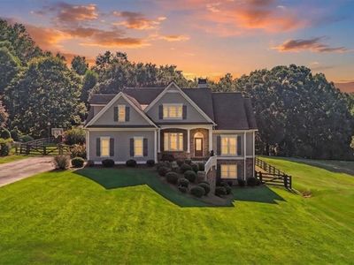 107 Mountain Falls Way