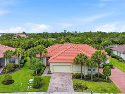 13057 Creekside Ln