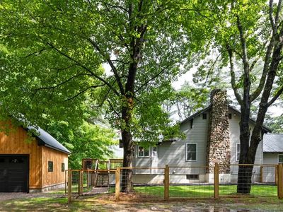 10 Blake Mountain Road