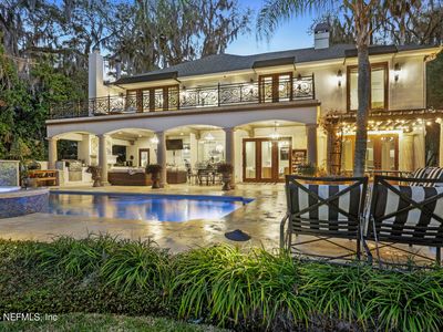 87 ROSCOE Boulevard N