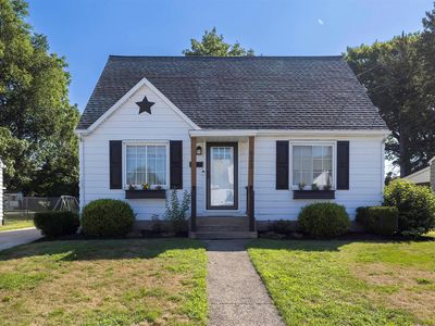 923 Shenley Dr