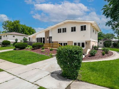Property at 14825 Parkside Ave, Oak Forest, IL