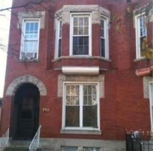 715 W 50th St
