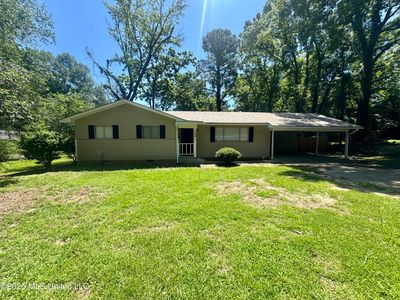 128 Colebrook Ave