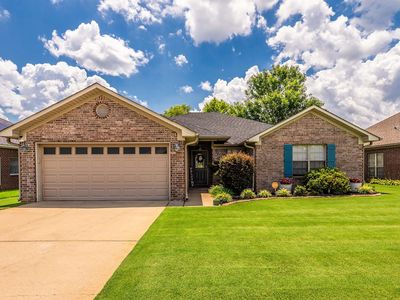 19 Ruby June St