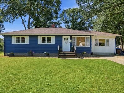 316 Crestview Dr